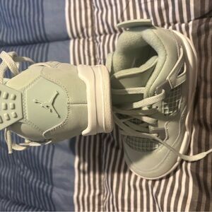 Jordan Kids Light Green Sneakers
